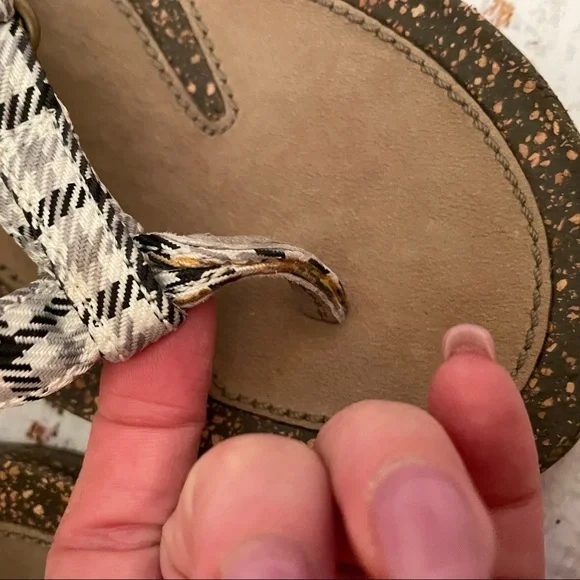 TEVA Women’s Size 7 Cork Houndstooth Flip Flops Sandals Summer Slip on shoe - Picture 8 of 11